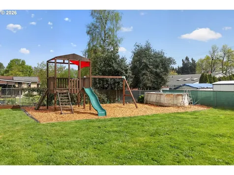 182 Elmar Drive Oregon City OR 97045