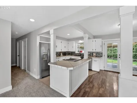 182 Elmar Drive Oregon City OR 97045