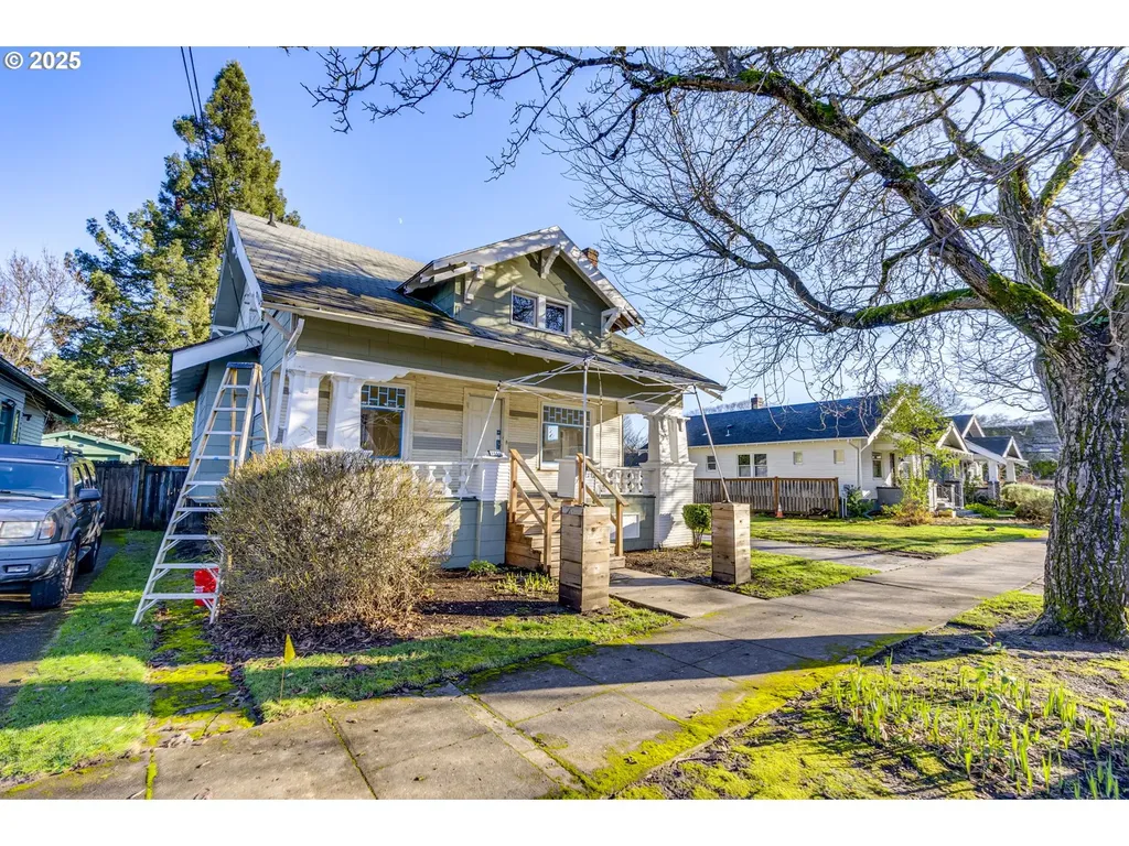 3150 SE 22nd Avenue Portland OR 97202