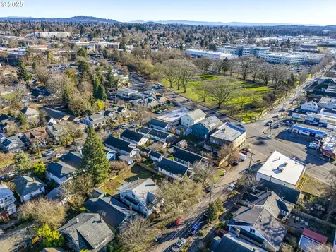 3150 SE 22nd Avenue Portland OR 97202