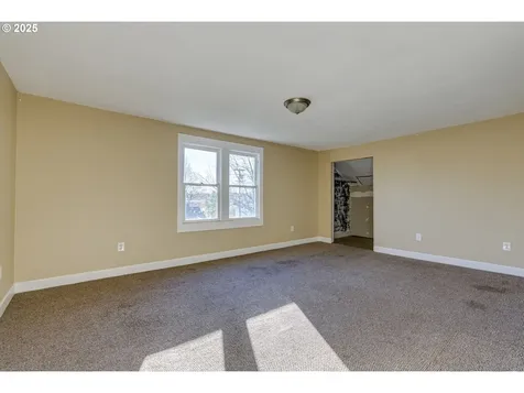 3150 SE 22nd Avenue Portland OR 97202