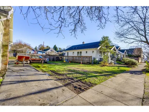 3150 SE 22nd Avenue Portland OR 97202