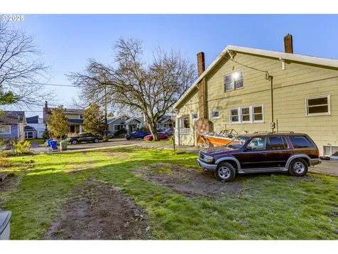 3150 SE 22nd Avenue Portland OR 97202