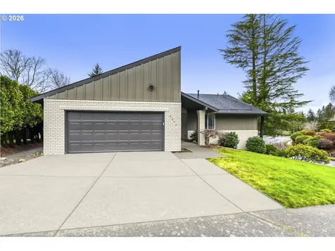 1175 SW Chastain Drive Gresham OR 97080