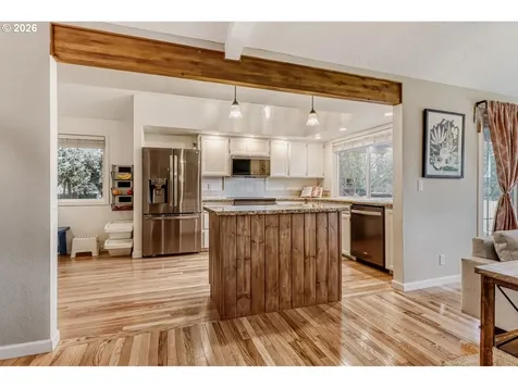 1175 SW Chastain Drive Gresham OR 97080