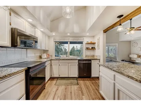 1175 SW Chastain Drive Gresham OR 97080