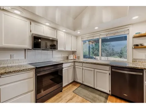 1175 SW Chastain Drive Gresham OR 97080