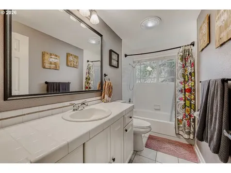 1175 SW Chastain Drive Gresham OR 97080