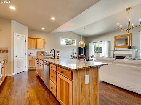 164 SW Mallard Street Mcminnville OR 97128