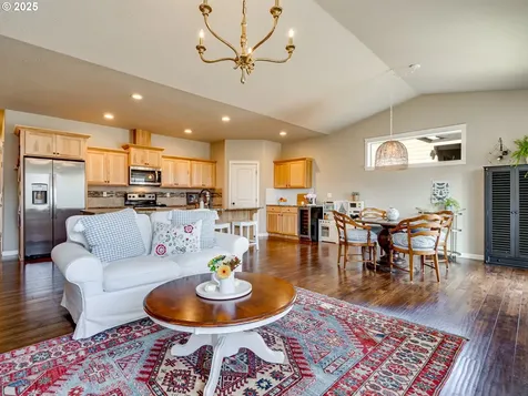 164 SW Mallard Street Mcminnville OR 97128