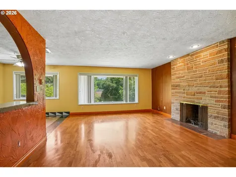 10975 SW Walnut Street Portland OR 97223