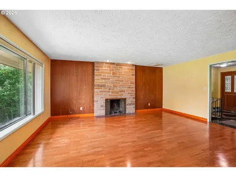 10975 SW Walnut Street Portland OR 97223