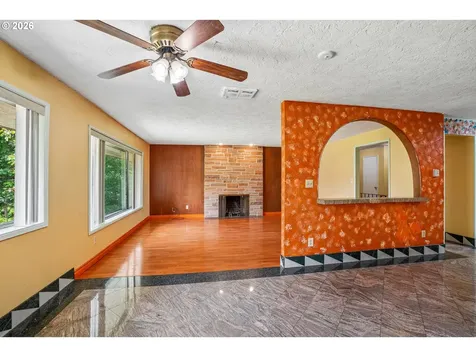 10975 SW Walnut Street Portland OR 97223