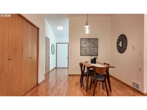 164 NW Cody Court Hillsboro OR 97124