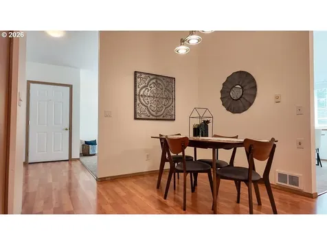 164 NW Cody Court Hillsboro OR 97124