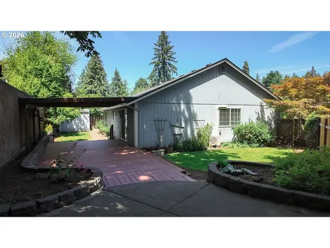 164 NW Cody Court Hillsboro OR 97124