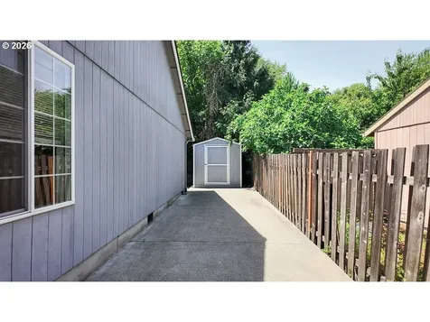 164 NW Cody Court Hillsboro OR 97124