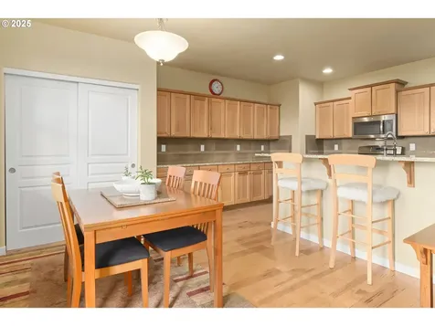 545 Mountaingate Drive Springfield OR 97478