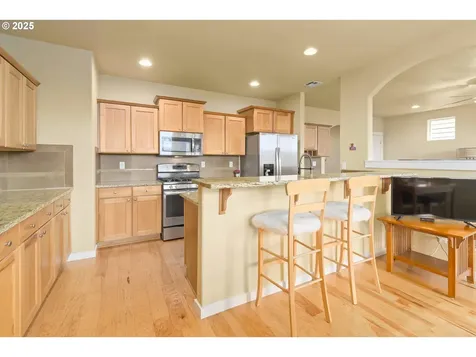 545 Mountaingate Drive Springfield OR 97478