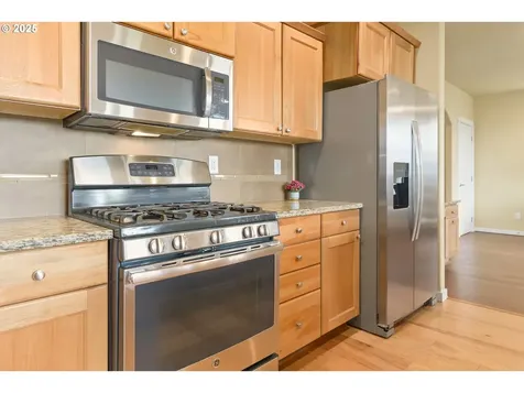 545 Mountaingate Drive Springfield OR 97478