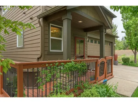 545 Mountaingate Drive Springfield OR 97478