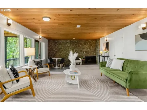 9335 NW Roseway Avenue Portland OR 97231