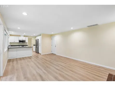 2503 SE Blairmont Drive Vancouver WA 98683