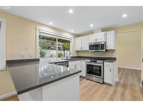 2503 SE Blairmont Drive Vancouver WA 98683