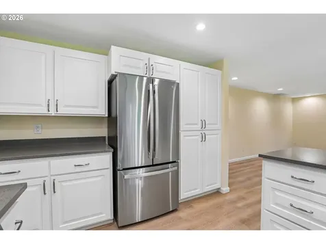 2503 SE Blairmont Drive Vancouver WA 98683