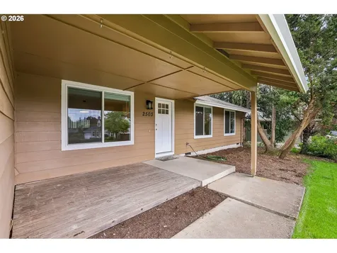 2503 SE Blairmont Drive Vancouver WA 98683