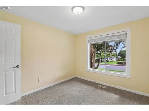 2503 SE Blairmont Drive Vancouver WA 98683