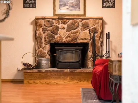 3697 Silverstone Drive NE Salem OR 97305