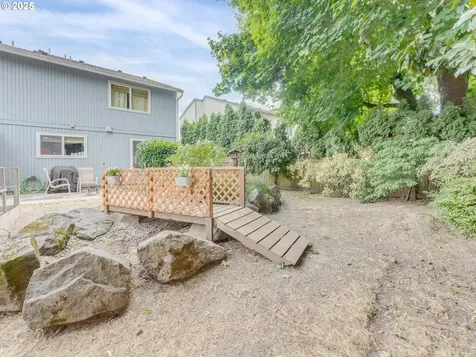 3697 Silverstone Drive NE Salem OR 97305