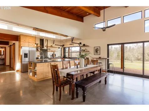 85535 Lancer Lane Eugene OR 97405