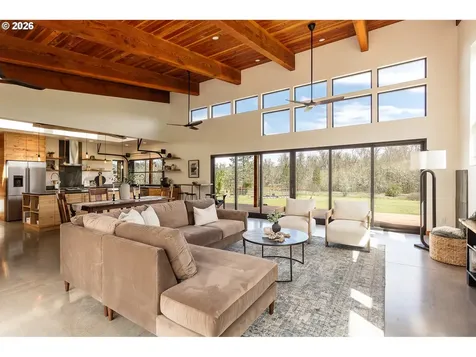 85535 Lancer Lane Eugene OR 97405