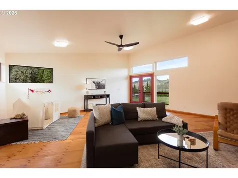 85535 Lancer Lane Eugene OR 97405