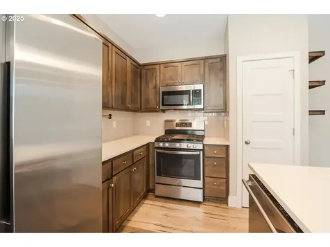 516 S Columbia Street Newberg OR 97132