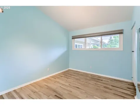 1925 SW Knollcrest Drive Portland OR 97225