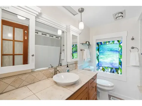 1766 SW Greenway Circle West Linn OR 97068