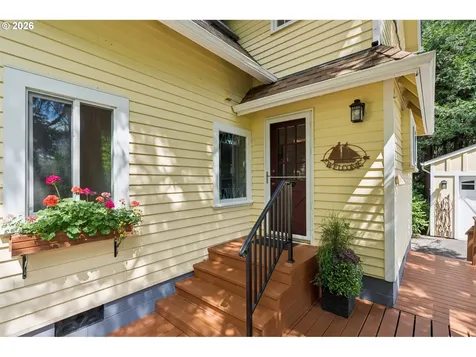 1766 SW Greenway Circle West Linn OR 97068