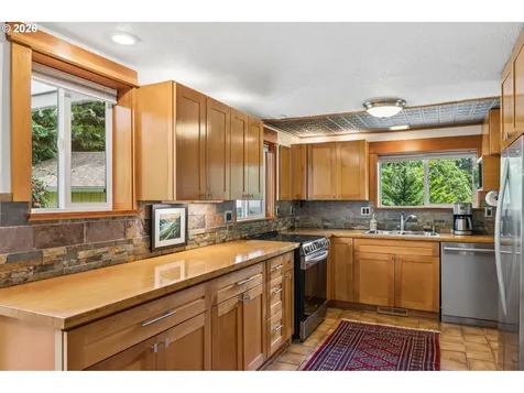 1766 SW Greenway Circle West Linn OR 97068