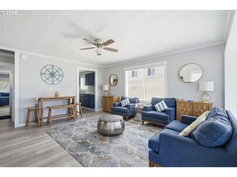 476 Highway 101 S Rockaway Beach OR 97136