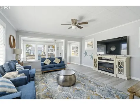 476 Highway 101 S Rockaway Beach OR 97136