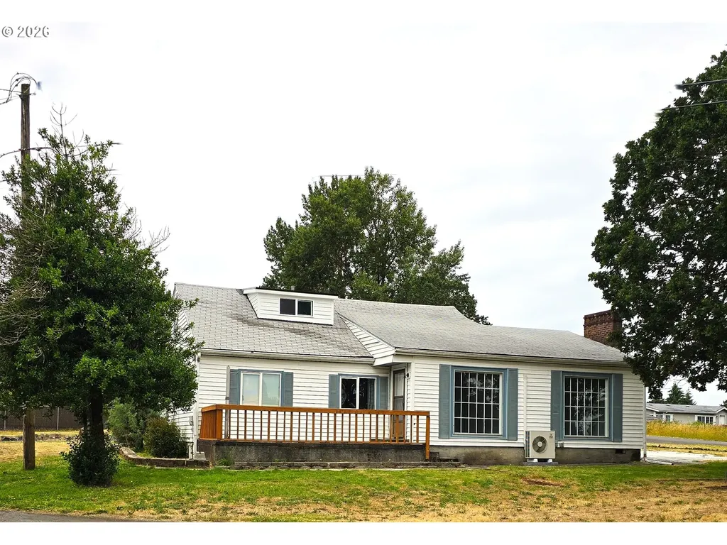 920 Lemont Street St. Helens OR 97051