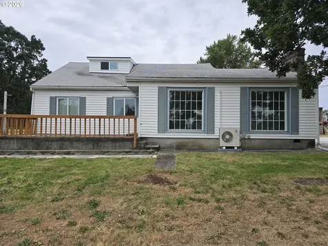 920 Lemont Street St. Helens OR 97051