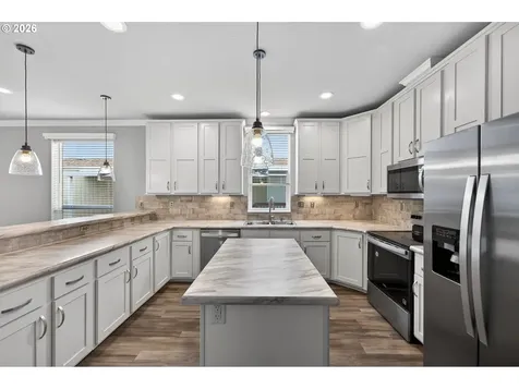 4155 NE Three Mile Lane Mcminnville OR 97128