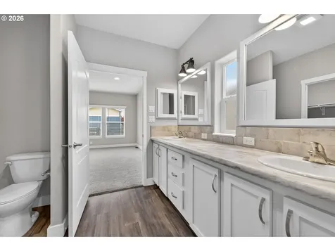 4155 NE Three Mile Lane Mcminnville OR 97128
