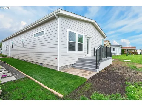 4155 NE Three Mile Lane Mcminnville OR 97128