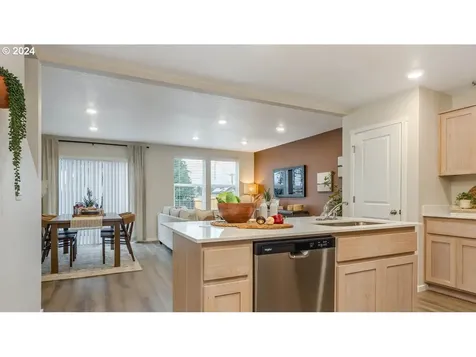 6144 SE 16th Street Gresham OR 97080