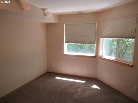 2572 2574 Arroyo Ridge Court NW Salem OR 97304